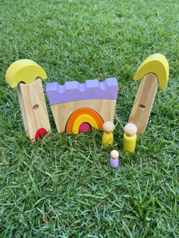 Producto - Casita/castillo + pegdolls