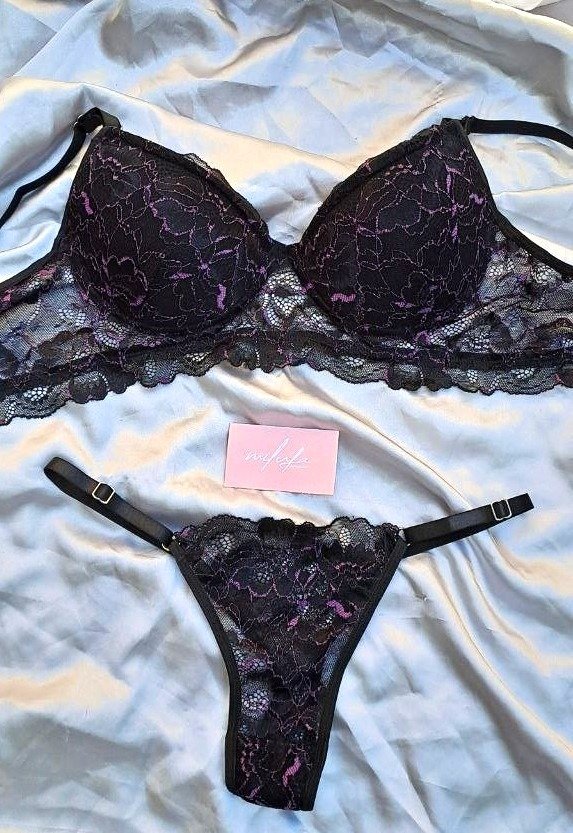 Producto - CONJUNTO TAZA SOFT DE PUNTILLA Y LESS REGULABLE