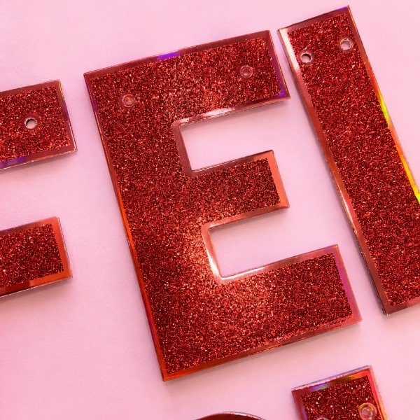 Producto - Banderín Glitter Rojo