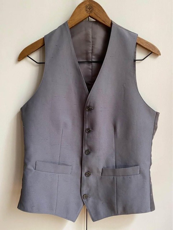 Producto - Chaleco Sastre Gris