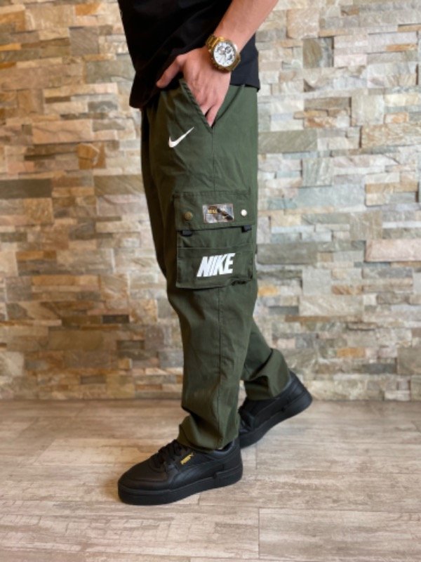Producto - Pantalón cargo verde