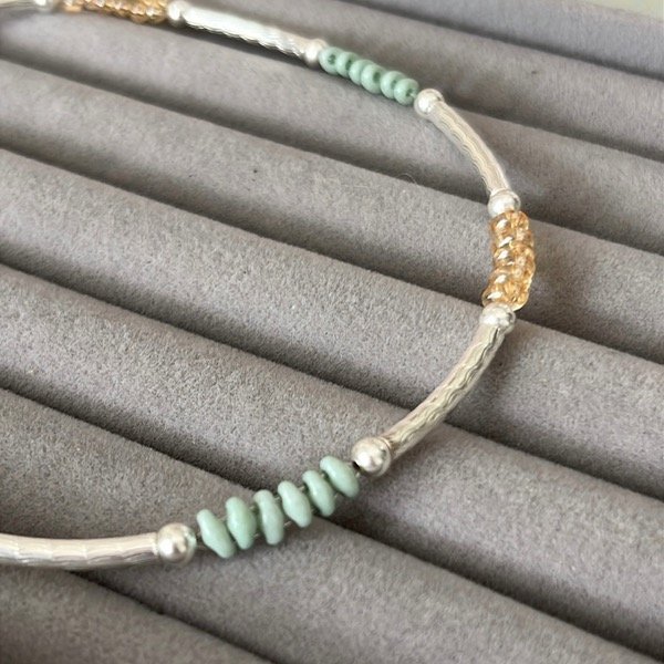 Producto - Gargantilla Mostacilla Checa y Plata 900 (verde y champagne)