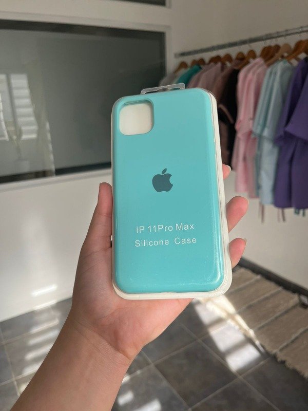 Producto - Silicone Case Celeste (Iphone 11 Pro Max)