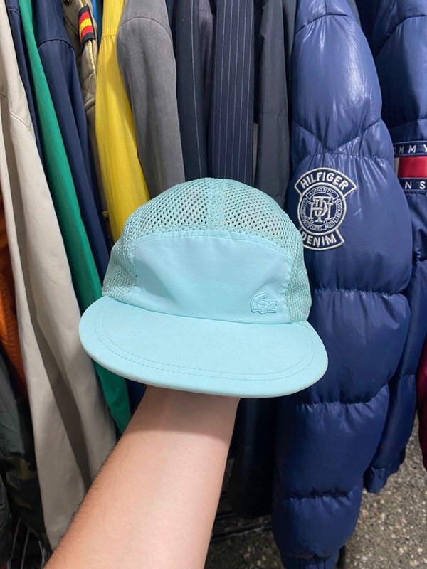 Producto - LACOSTE FIVE PANELS