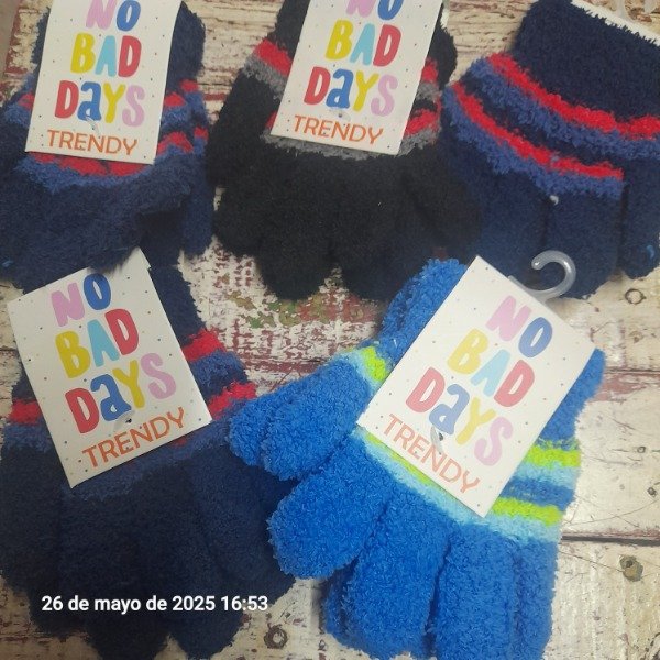 Producto - Guantes infantiles peluditos