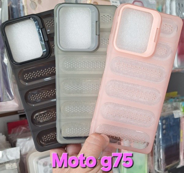 Producto - Fundas puffer sport. Moto g75