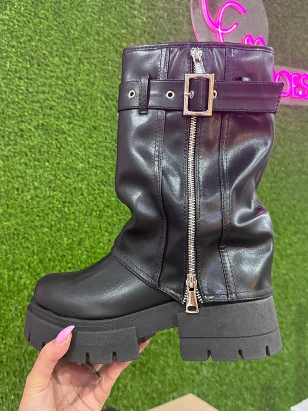Producto - LYZZA BOOTS nueva base