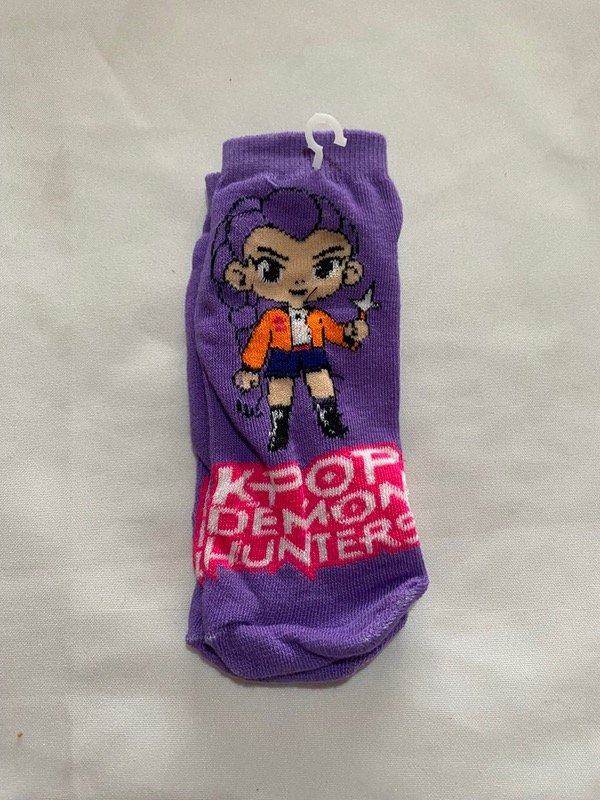 Producto - Kpop demon hunters III