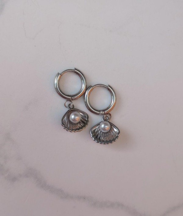 Producto - Argollitas Click con Dije de Ostra