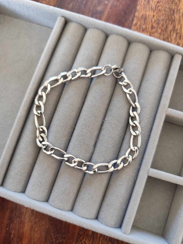 Producto - Pulsera 3x1 intermedia. Acero quirúrgico.