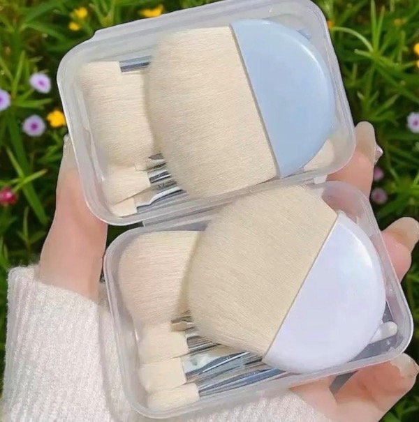 Producto - SET DE BROCHAS X6 CON ESTUCHE