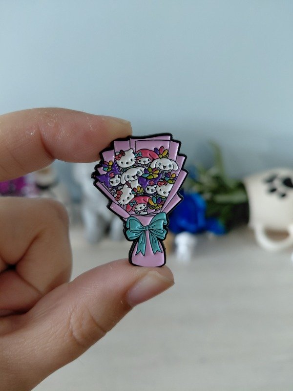 Producto - Pin metalizado - Sanrio #1634