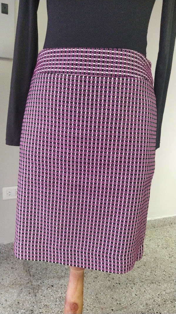 Producto - Pollera ANN TAYLOR TXS estampa
