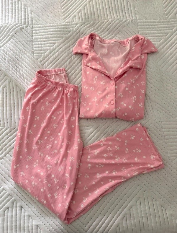 Producto - PIJAMA CAMISERO flores rosa