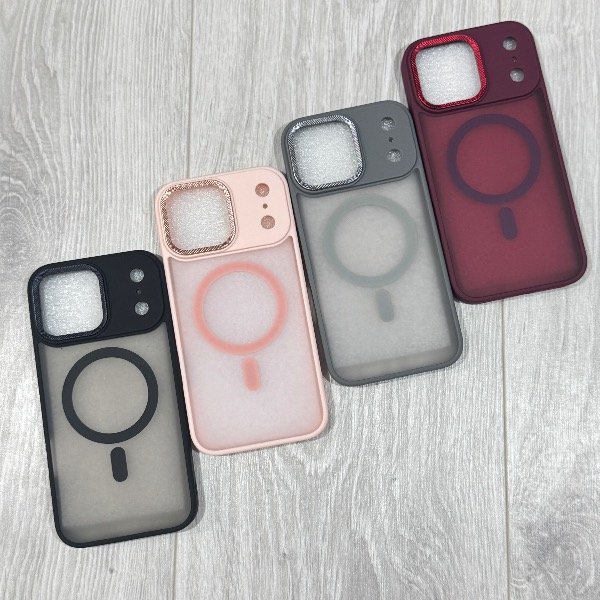 Producto - FUNDA OPACA MAGSAFE IPH 17 PRO