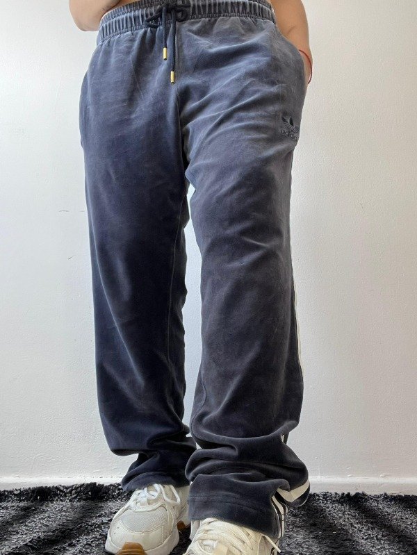 Producto - ADIDAS PLUSH AZUL