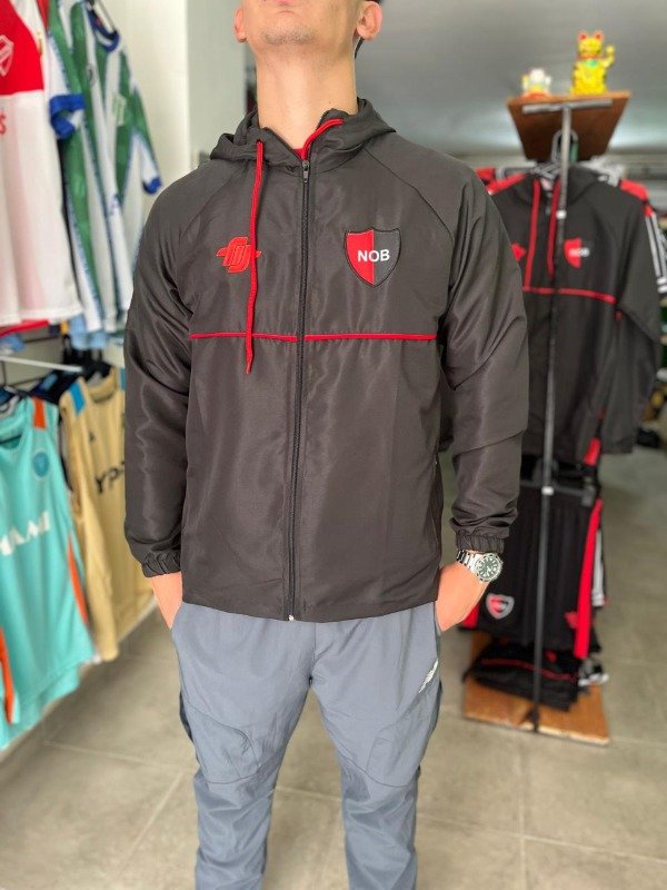 Producto - PILOTIN ROMPEVIENTOS NEWELLS
