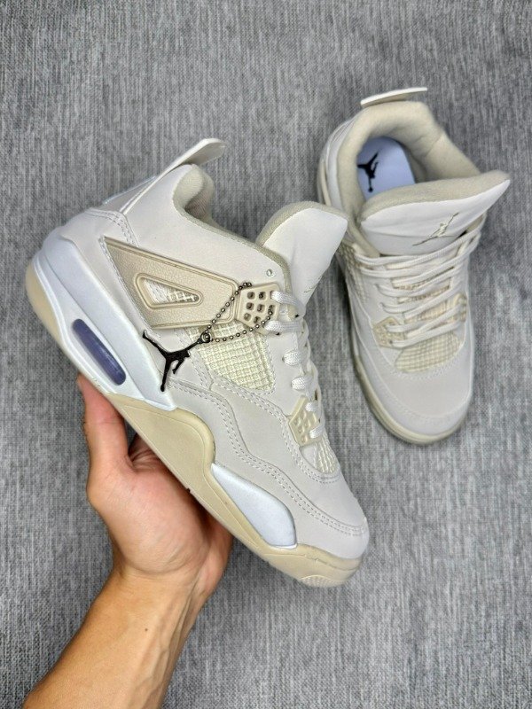 Producto - Jordan 4 Retro Beige