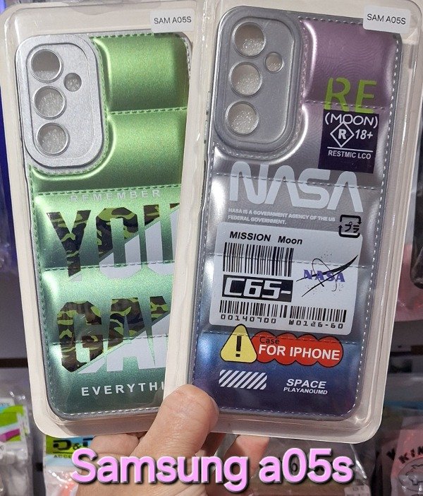 Producto - Fundas puffer diseño metalizadas. Samsung a05s