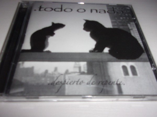 Producto - CD TODO O NADA DESPIERTO DE REPENTE FOLK ROCK ESPAÑA L52