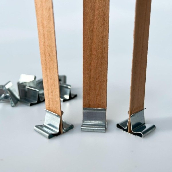 Producto - Pack x50 porta pabilo de madera cuadrado metal - 0