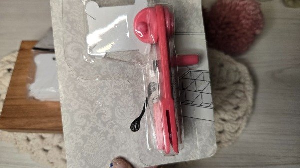Producto - BOBINADOR de hilado de bordado, rosa +15 BOBINAS plasticas - 0
