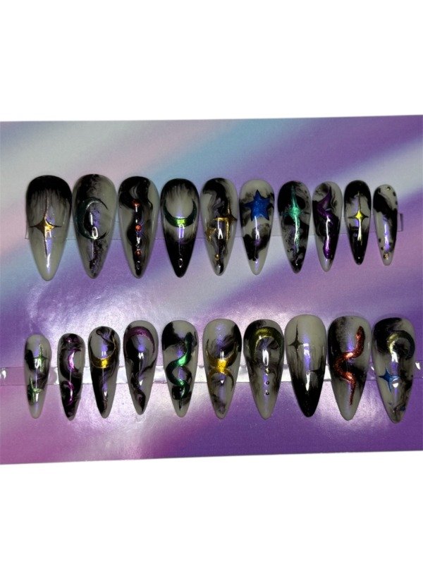 Producto - Uñas press-on Universe Cromadas
