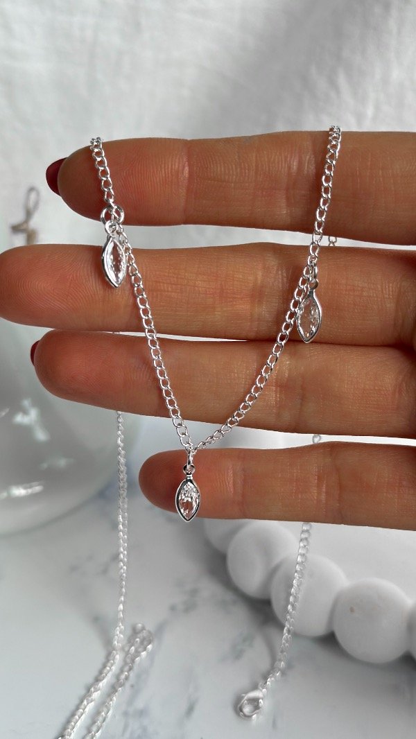 Producto - Collar gotitas cubic (acero blanco)