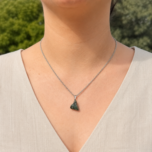 Producto - Collar Raíz de esmeralda