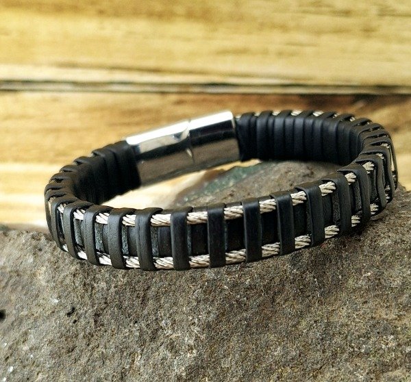 Producto - Pulsera De Cuero y Acero