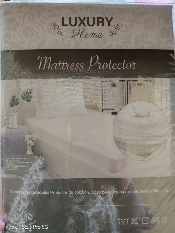 Producto - Funda cubre colchon impermeable