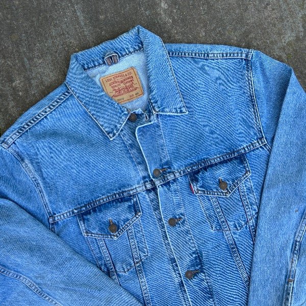 Producto - Campera de jean celeste - Levis 70510 TXXL