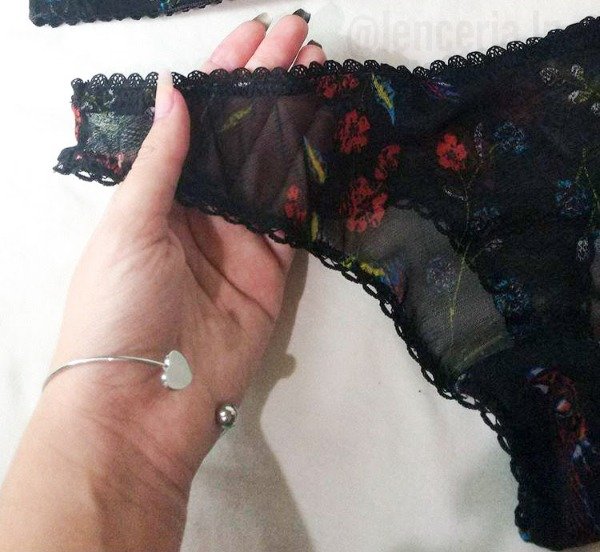 Producto - Less clásica de microtul