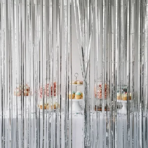 Producto - Cortina Plateada LLuvia Material Metalizado