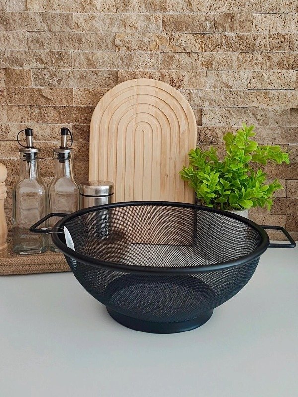 Producto - Colador negro con manijas 24cm
