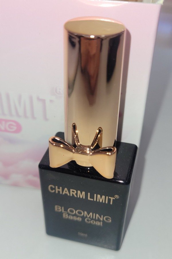 Producto - Base blooming charm limit