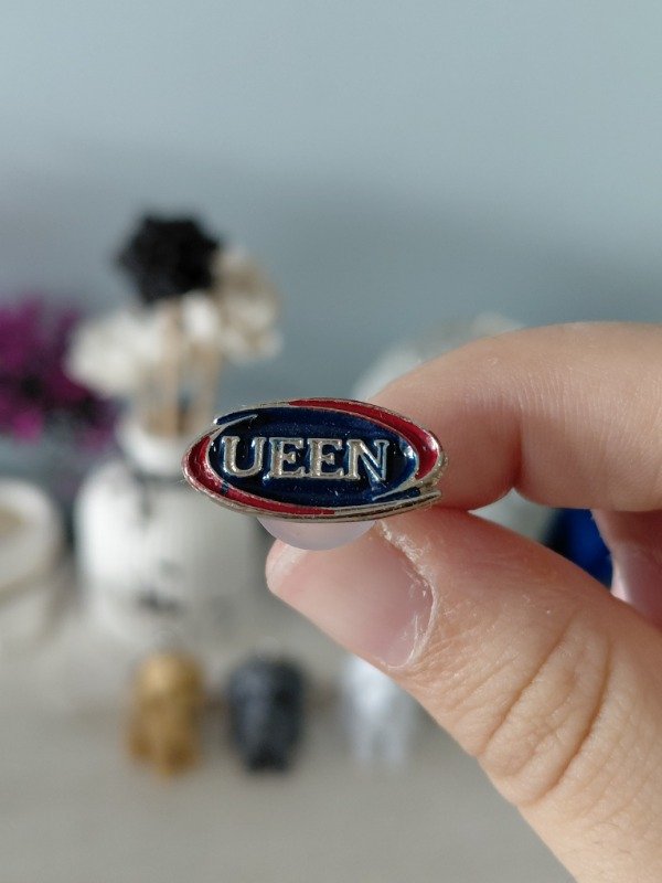 Producto - Pin metalizado nacional - Queen (Bandas)