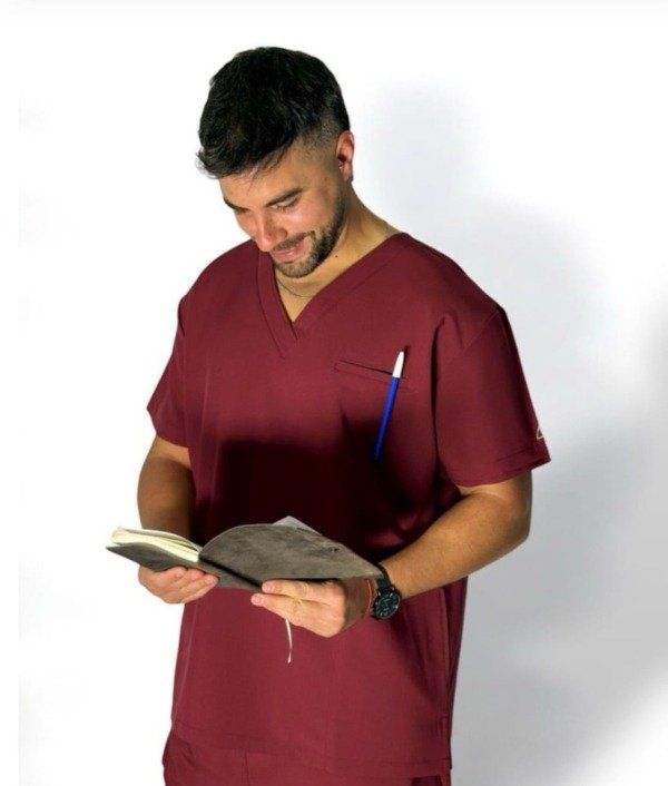 Producto - Ambo Lionel Bordo