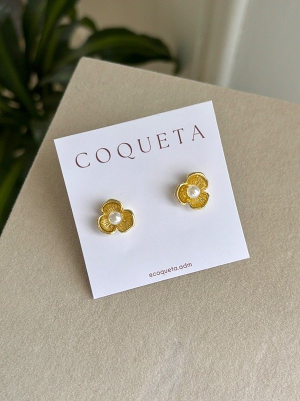 Producto - Aro Pasante Flor Chica con Perla Acero Dorado