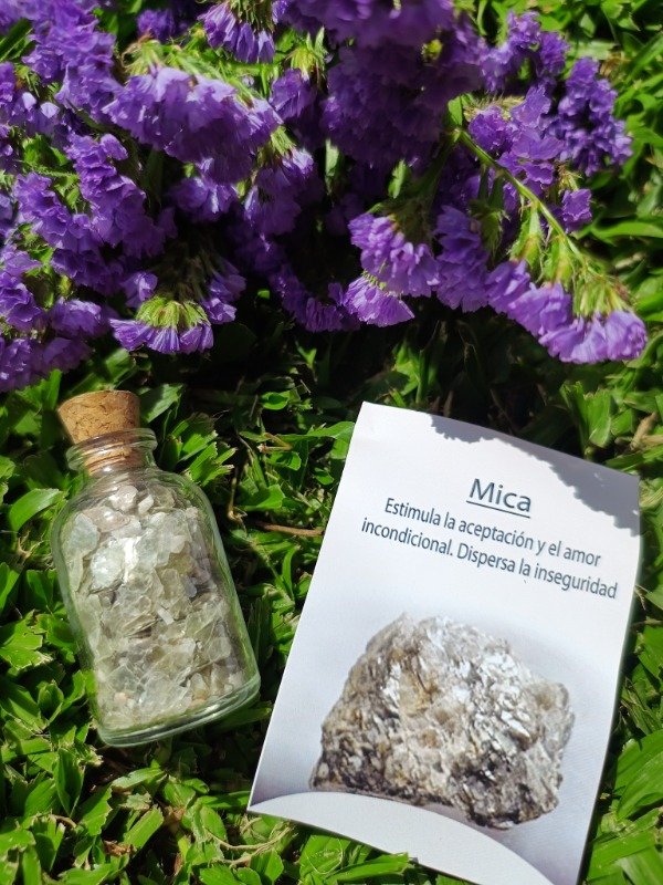 Producto - Botellita de Piedras