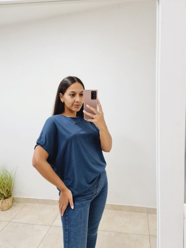 Producto - REMERA SARA