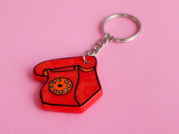 Producto - Llavero teléfono rojo