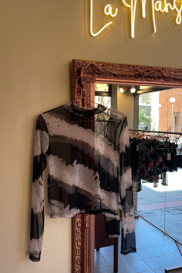Producto - Media polera Dharma