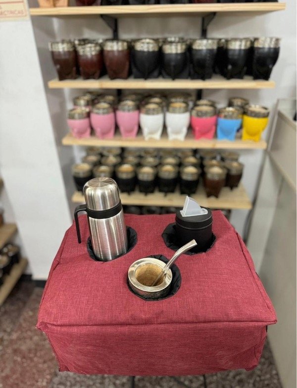 Producto - ALMOHADÓN MATERO ROJA