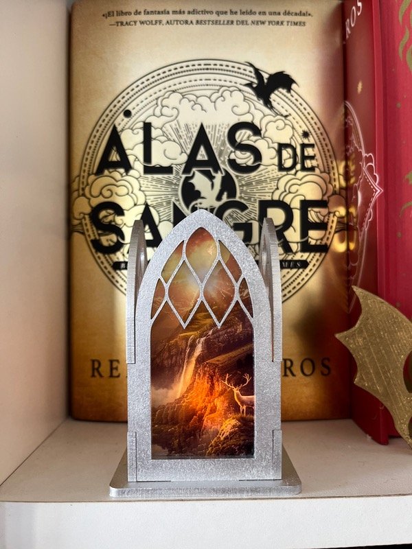 Producto - Adorno biblioteca Trono cristal