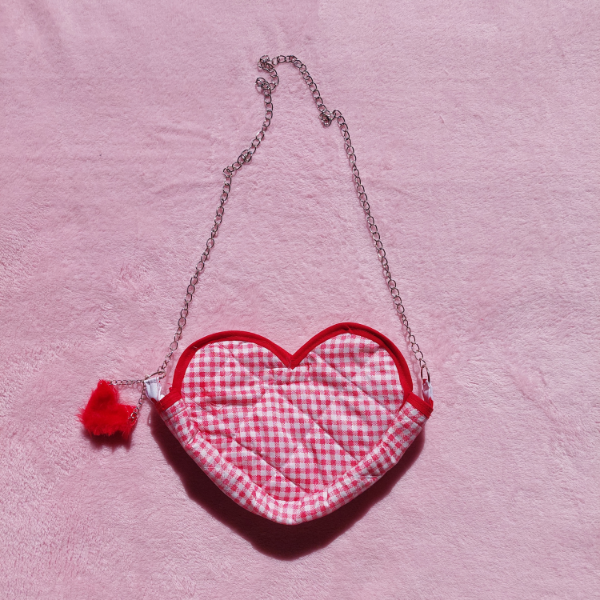 Producto - Cartera Corazón Cuadrillé Rojo
