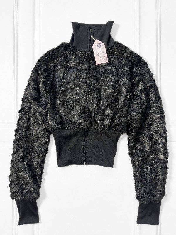 Producto - Black Feathers Coat (S)
