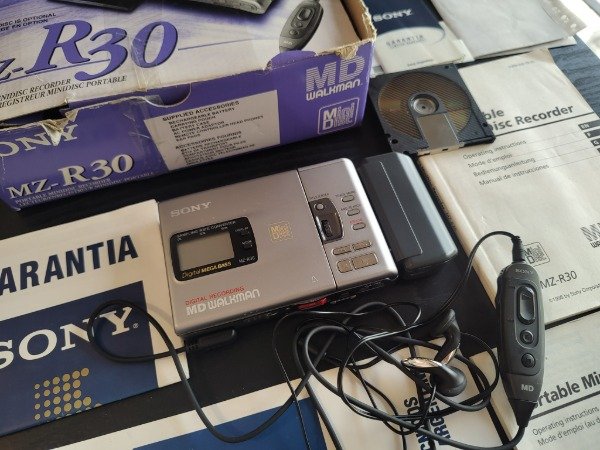 Producto - Sony MZ R30 - 11