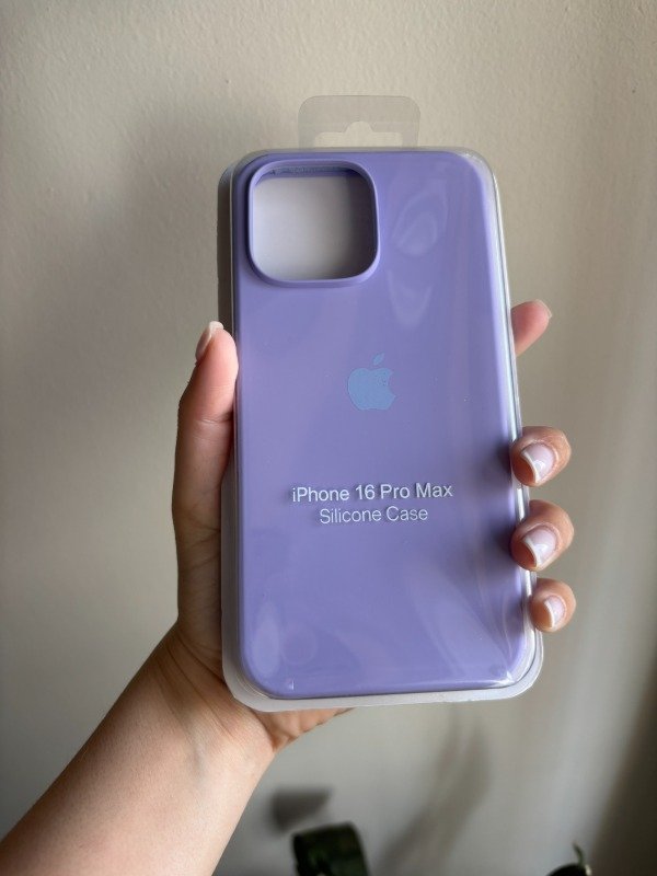 Producto - Silicone Case Lila Iphone 16 Pro Max