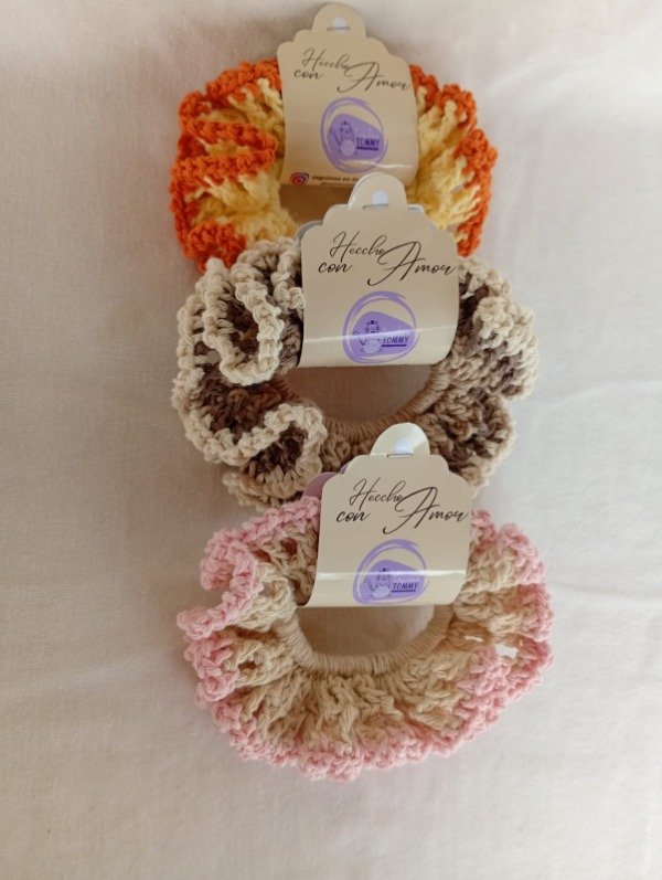 Producto - Pack De 3 Maxi Scrunchies A Crochet Artesanales - 2